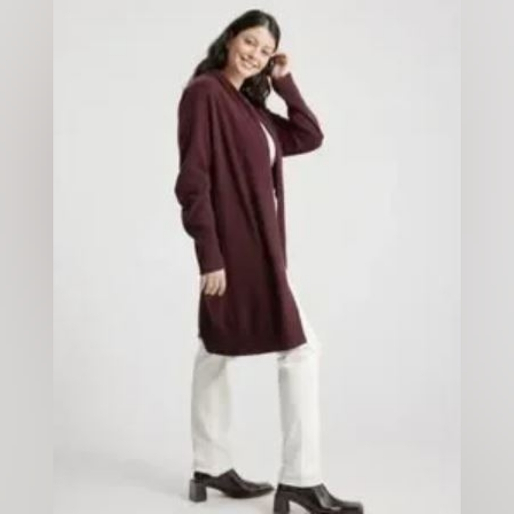 .. Quince Mongolian Cashmere Duster, Burgundy (S) - Picture 4 of 12